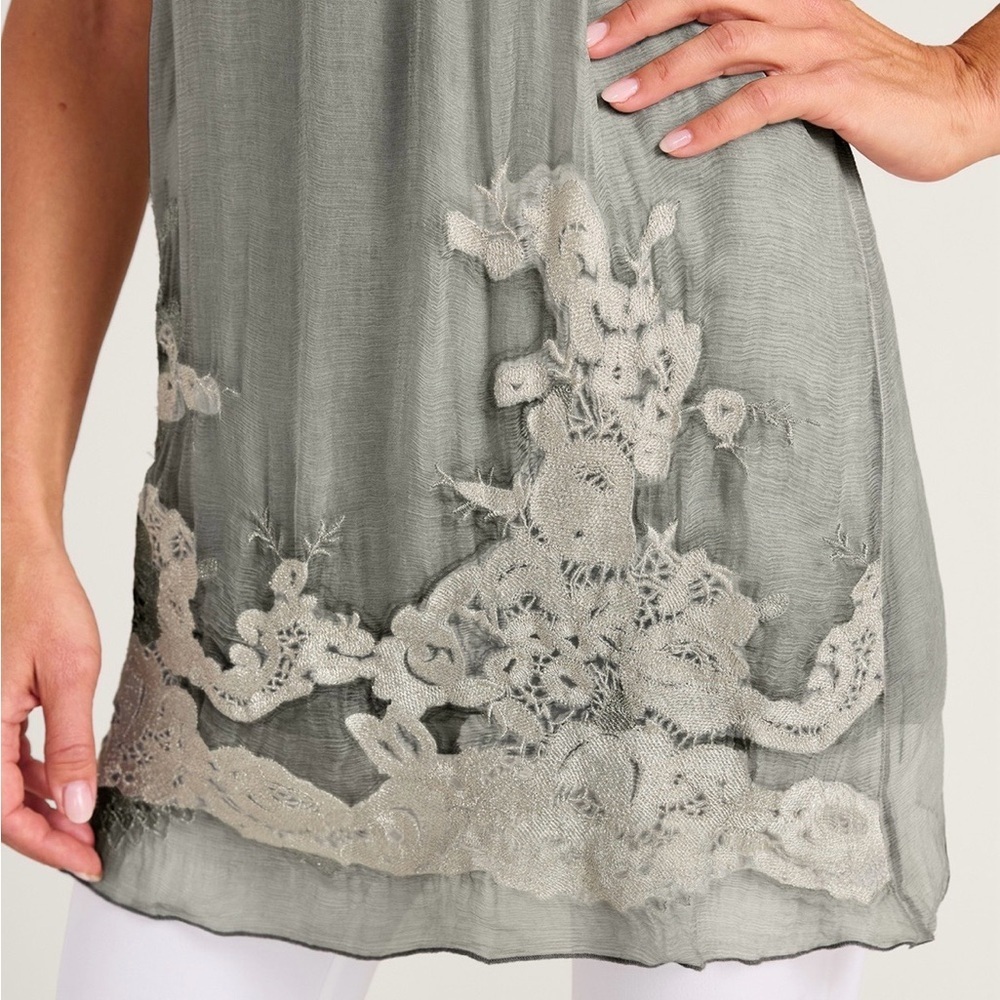 Soft Surroundings Moss Green Sheer Silk Overlay Embroidered Trim Tank Top XLP - Picture 6 of 7